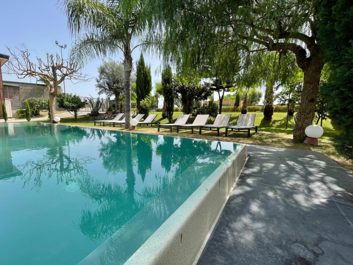 Four Points Flex by Sheraton Naples Marigliano