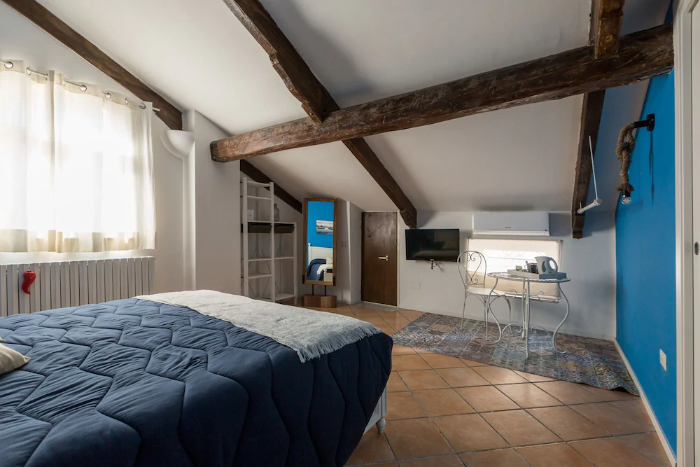 Palazzo Della Loggia B&B