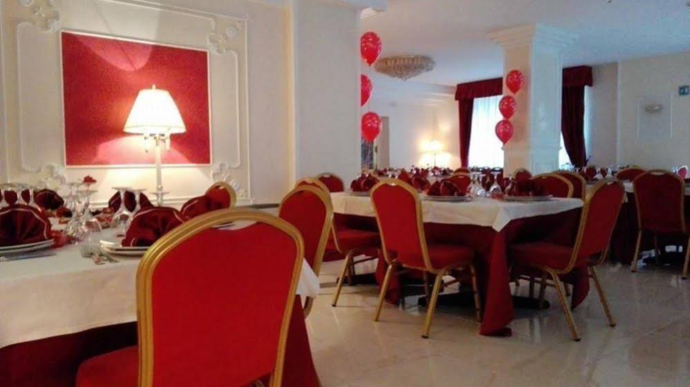 Green Park Hotel