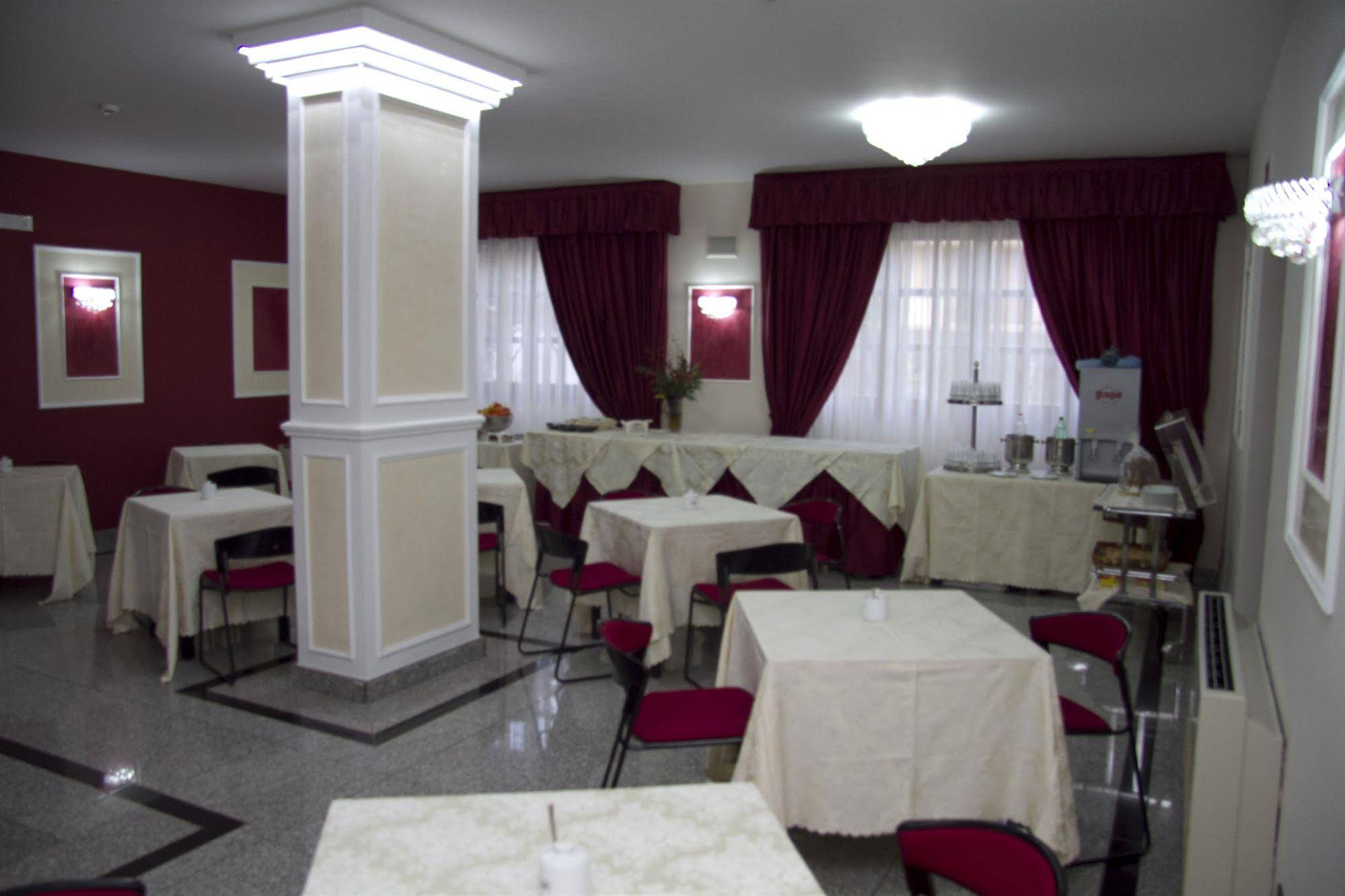 Green Park Hotel