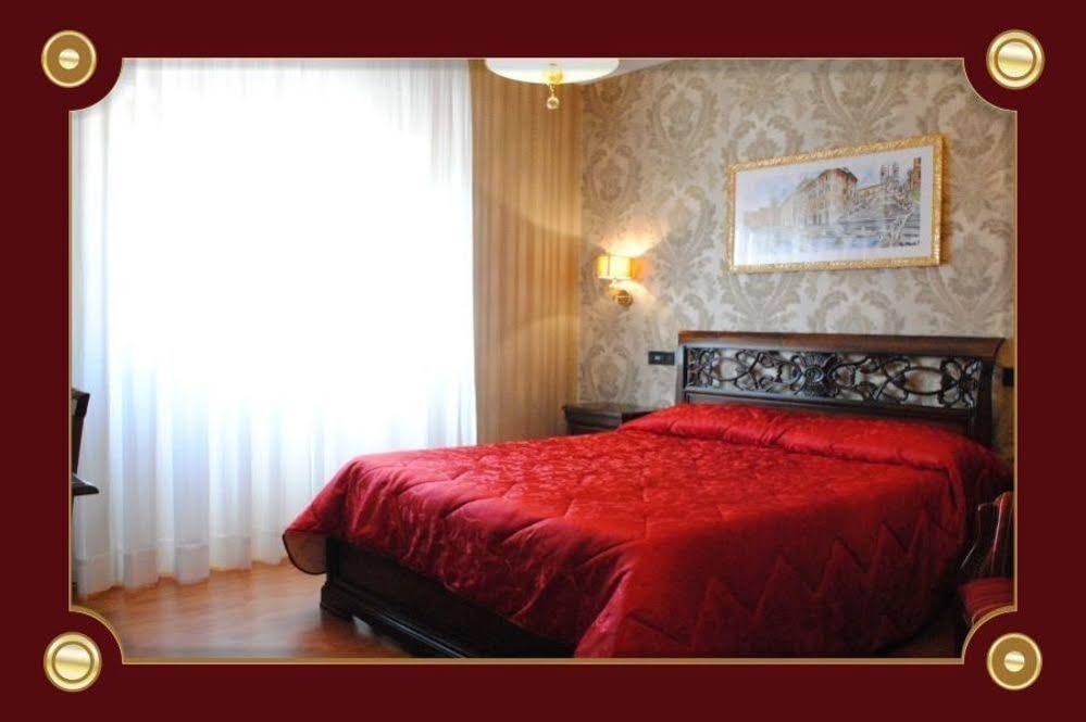 Green Park Hotel