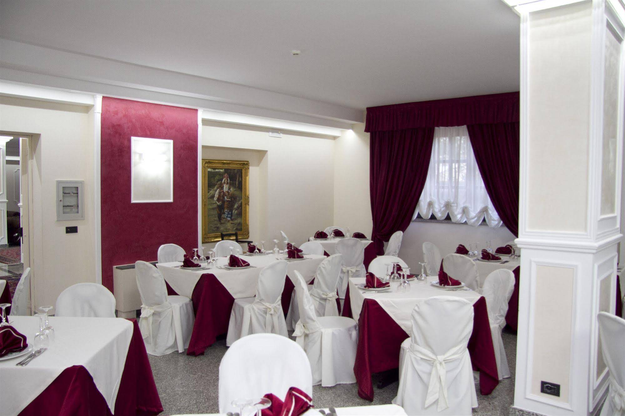 Green Park Hotel