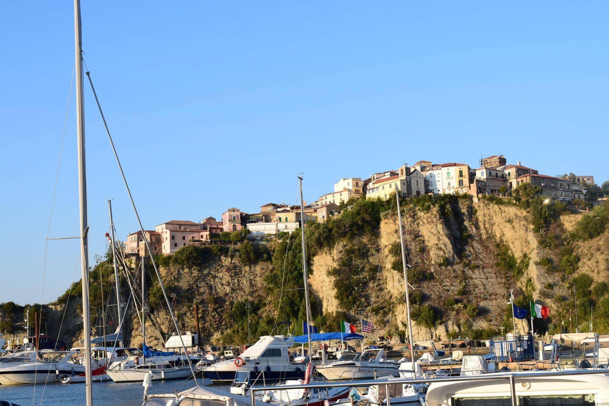 La Vecchia Taverna Bed and Breakfast