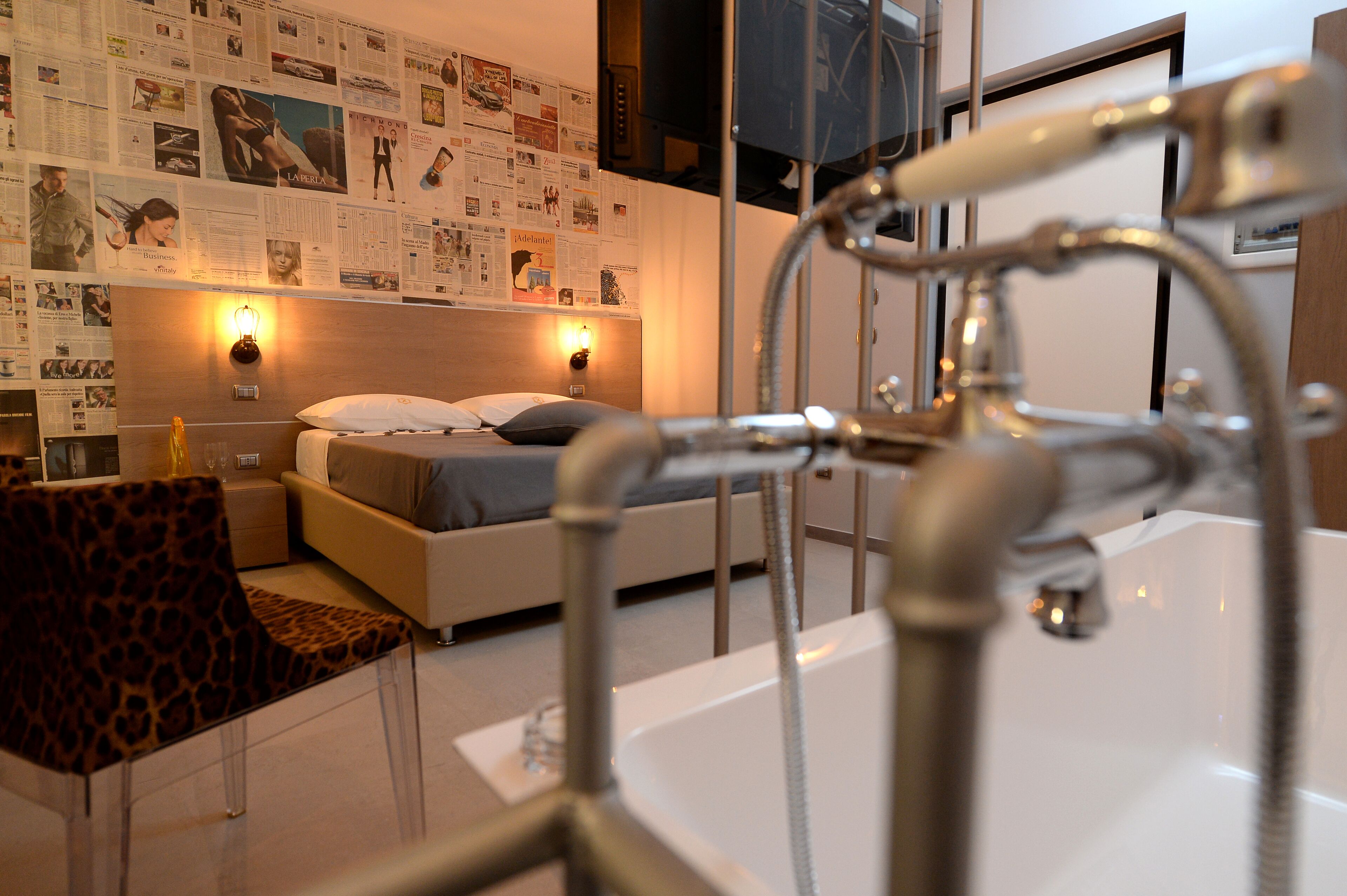 X Hotel