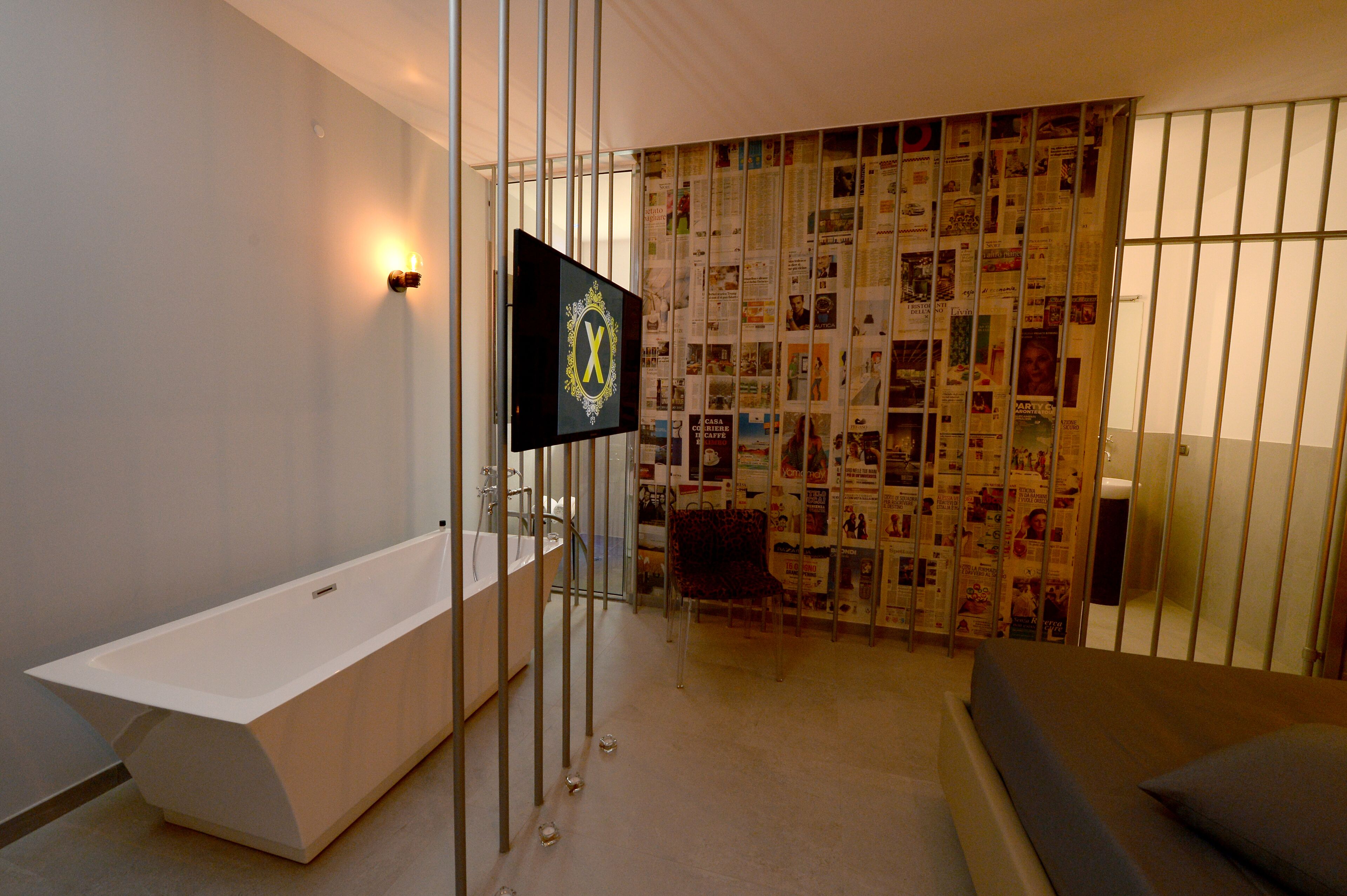 X Hotel