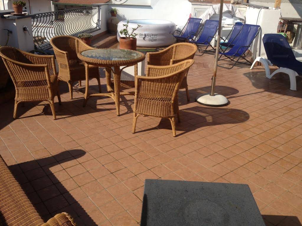 Guest House La Piazzetta