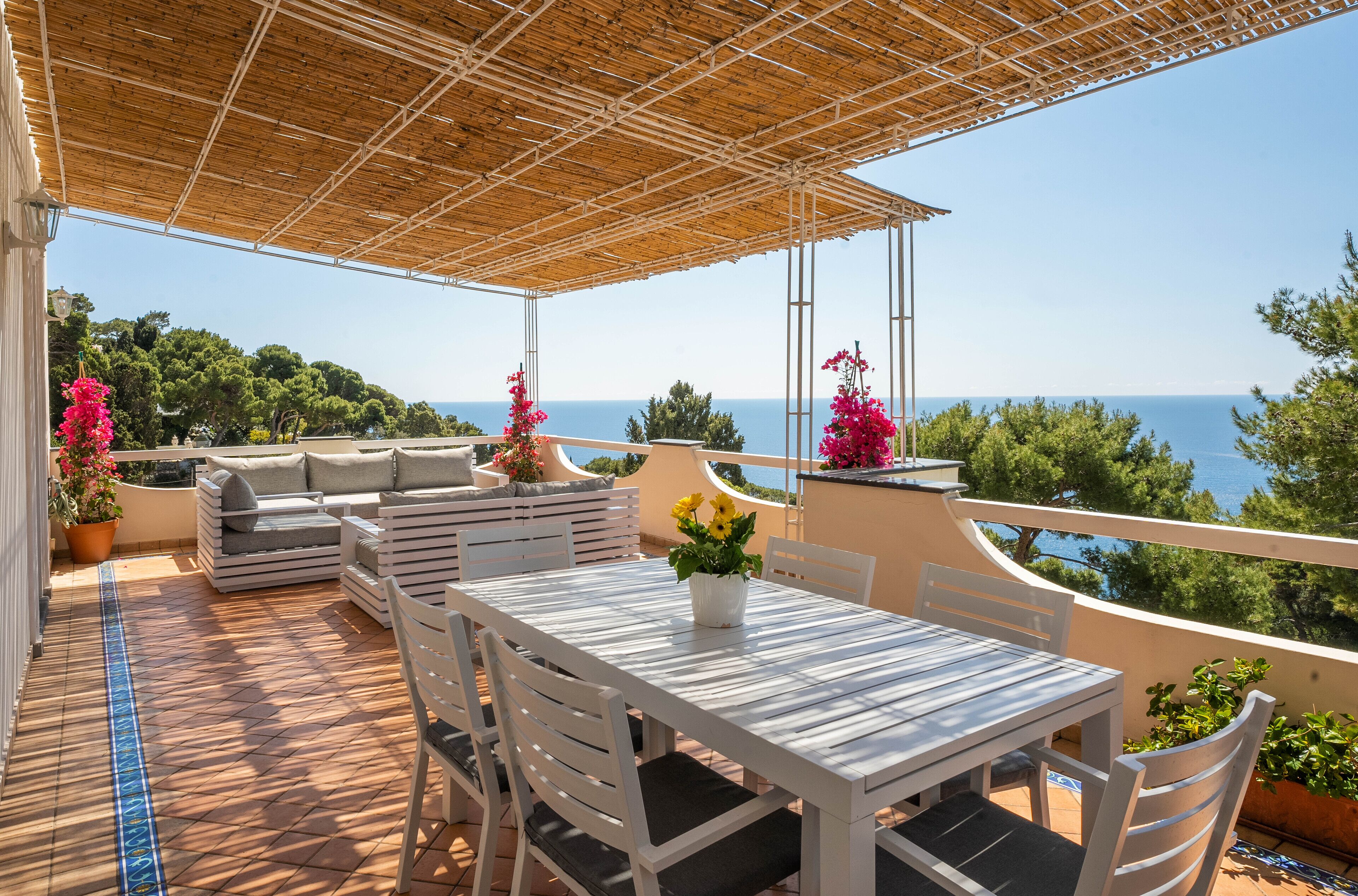 Oliveto Capri Apartments