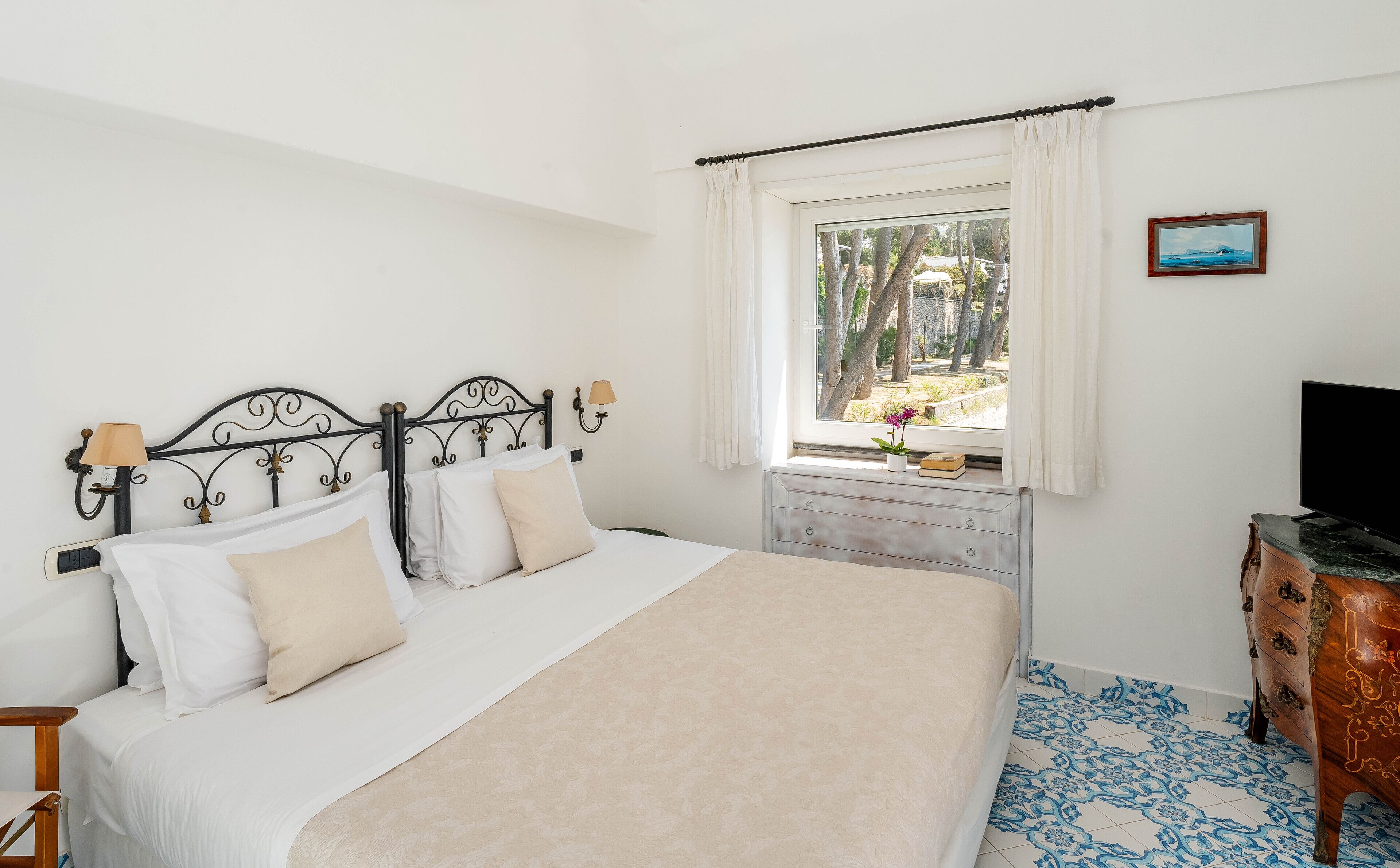 Oliveto Capri Apartments