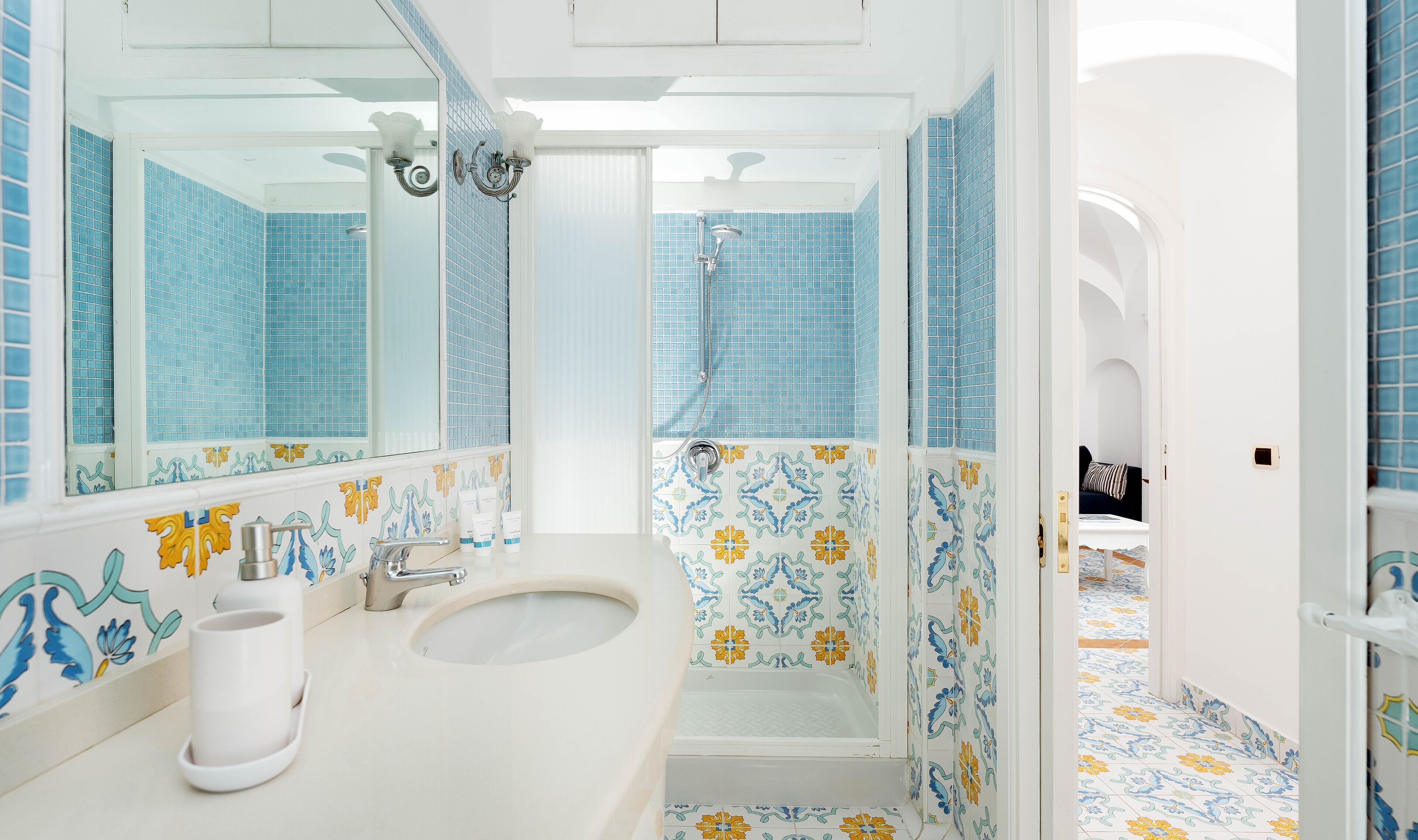 Oliveto Capri Apartments