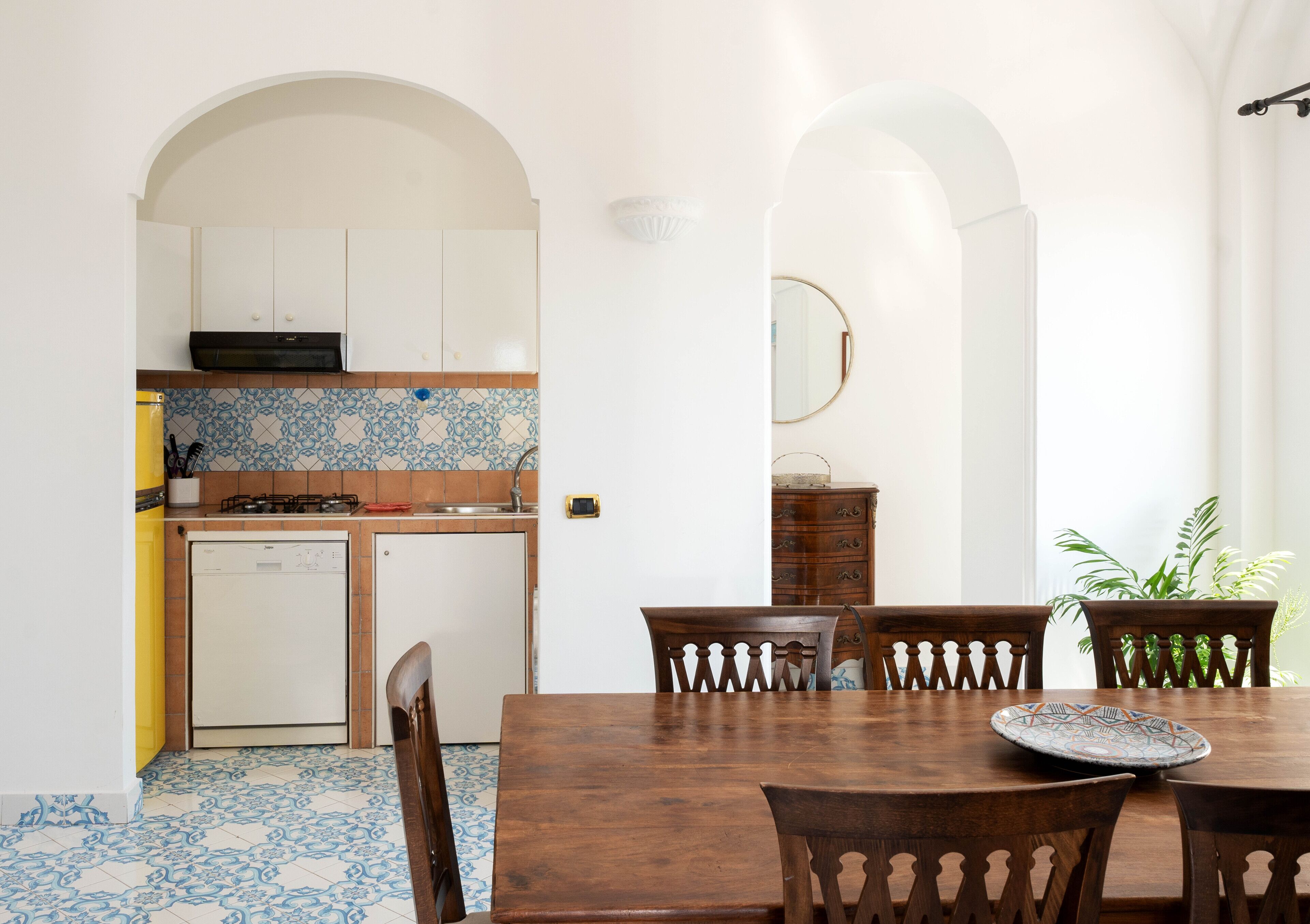 Oliveto Capri Apartments