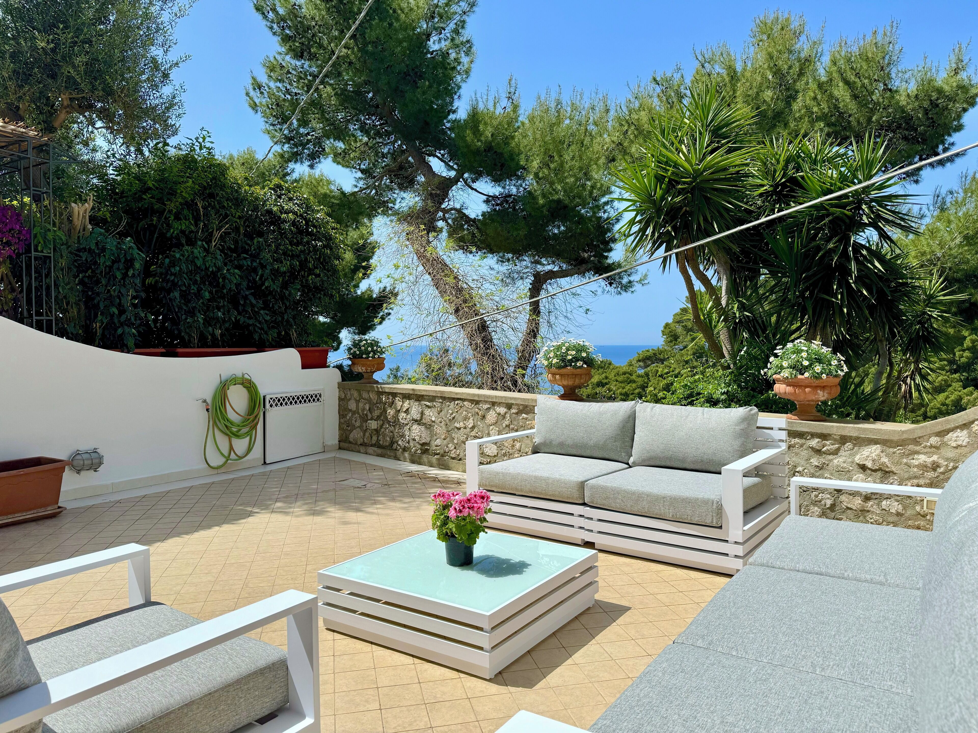 Oliveto Capri Apartments