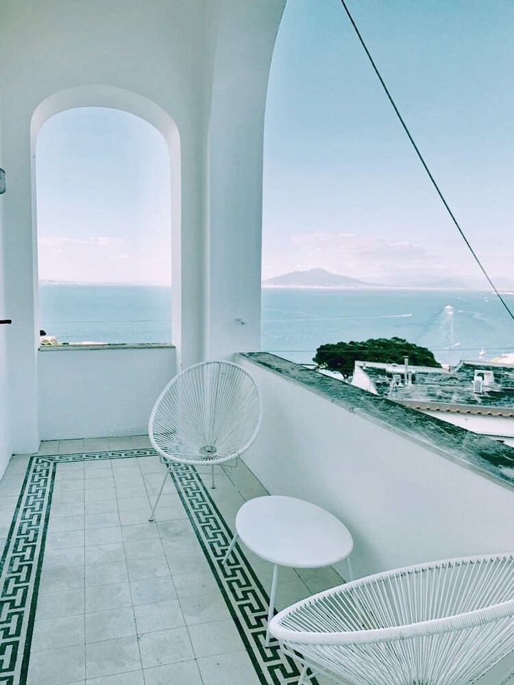 Suite Time Capri Villa La Pergola