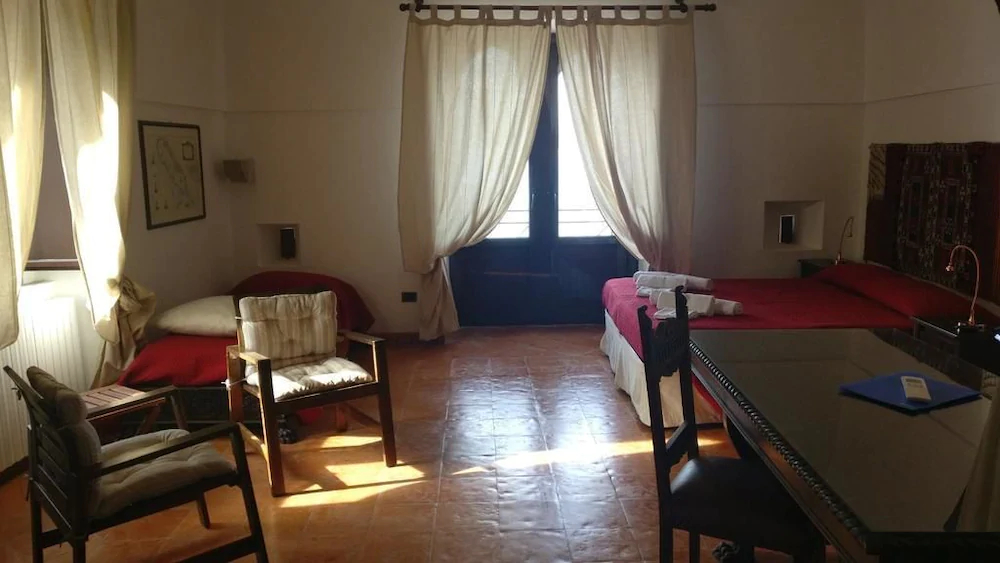 Antica Torre Del Porto