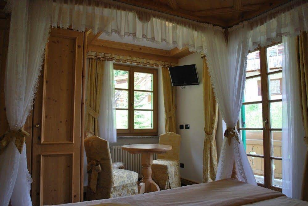 Hotel Garni Val De Costa