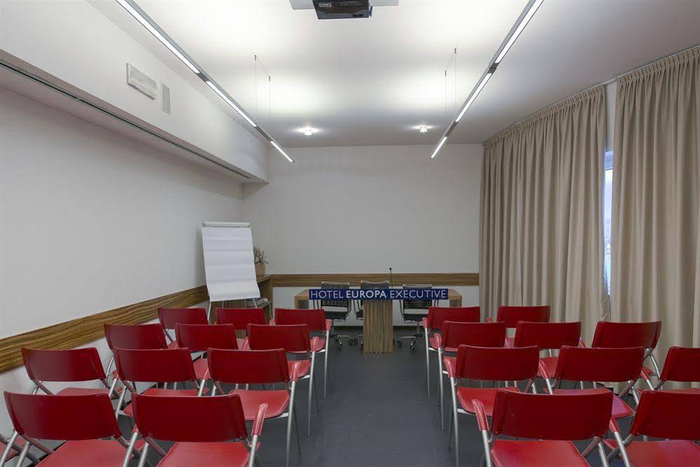 Europa Executive