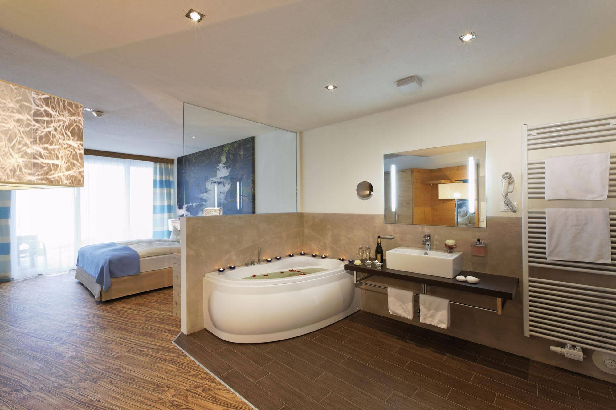 Hotel Amaten