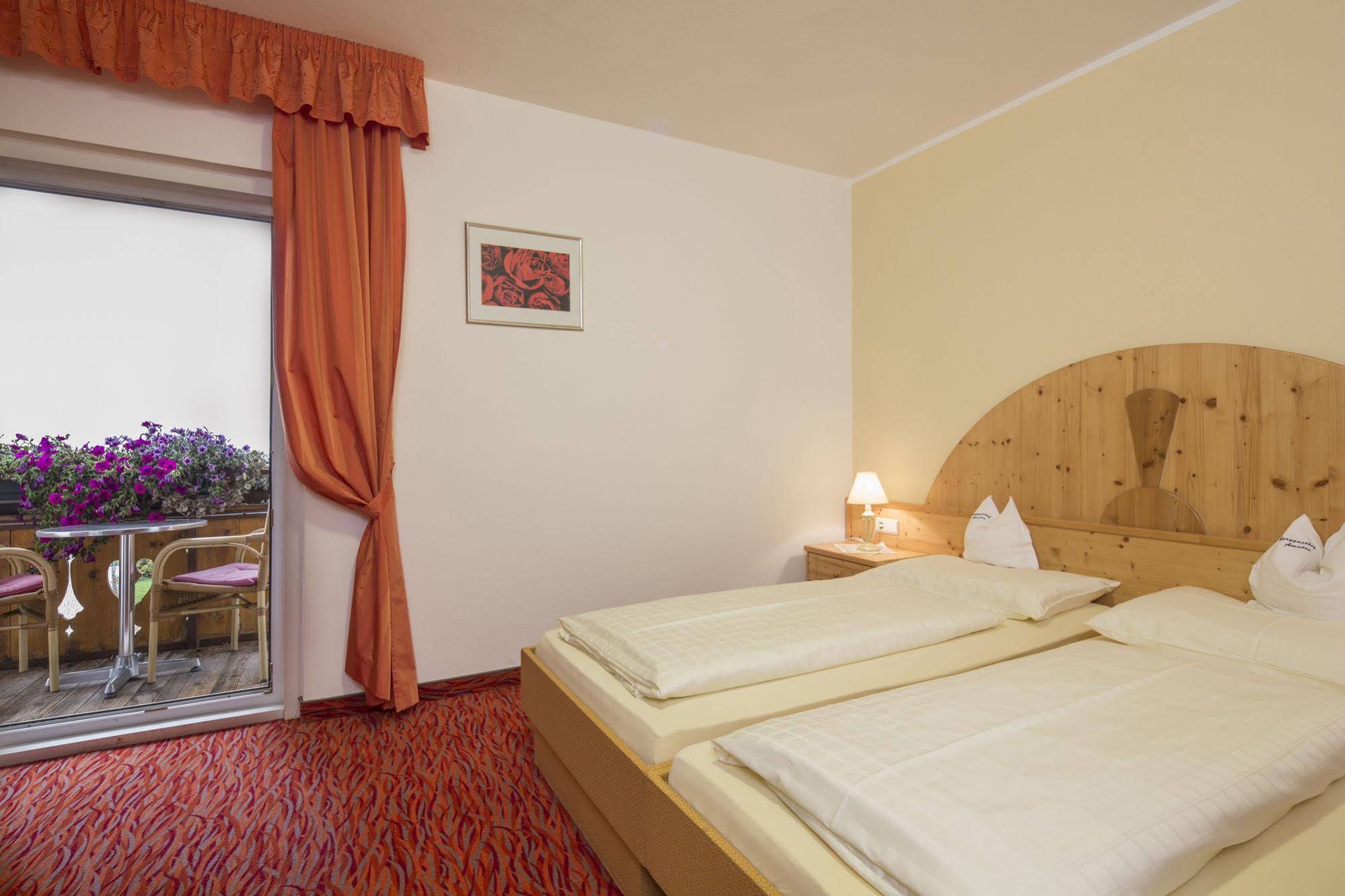 Hotel Amaten