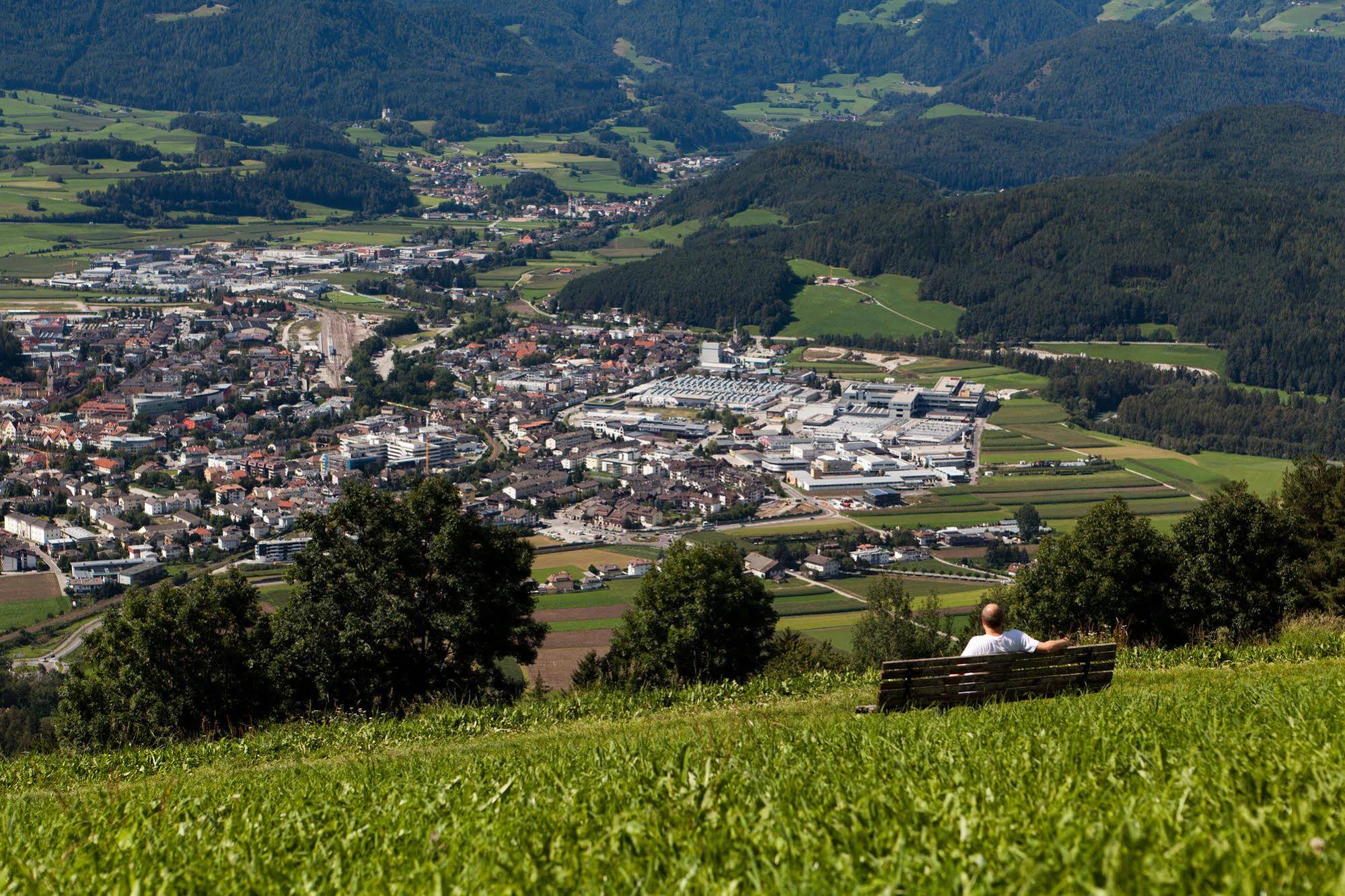 Hotel Amaten