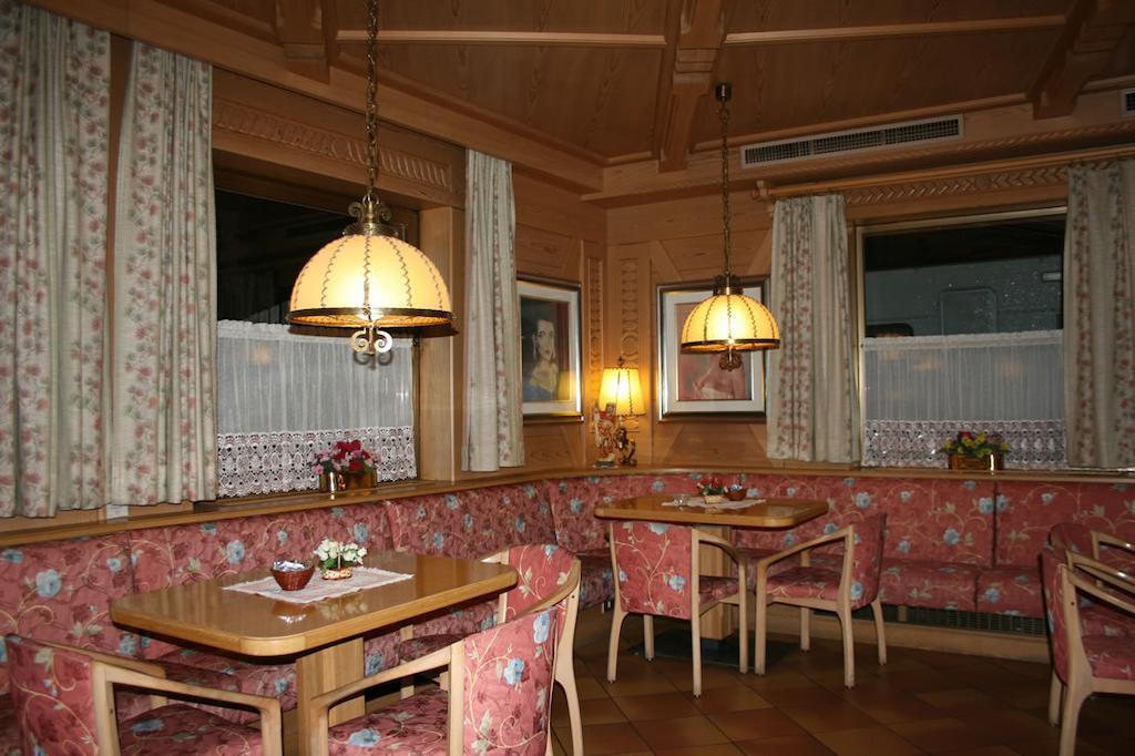 Hotel Rododendro