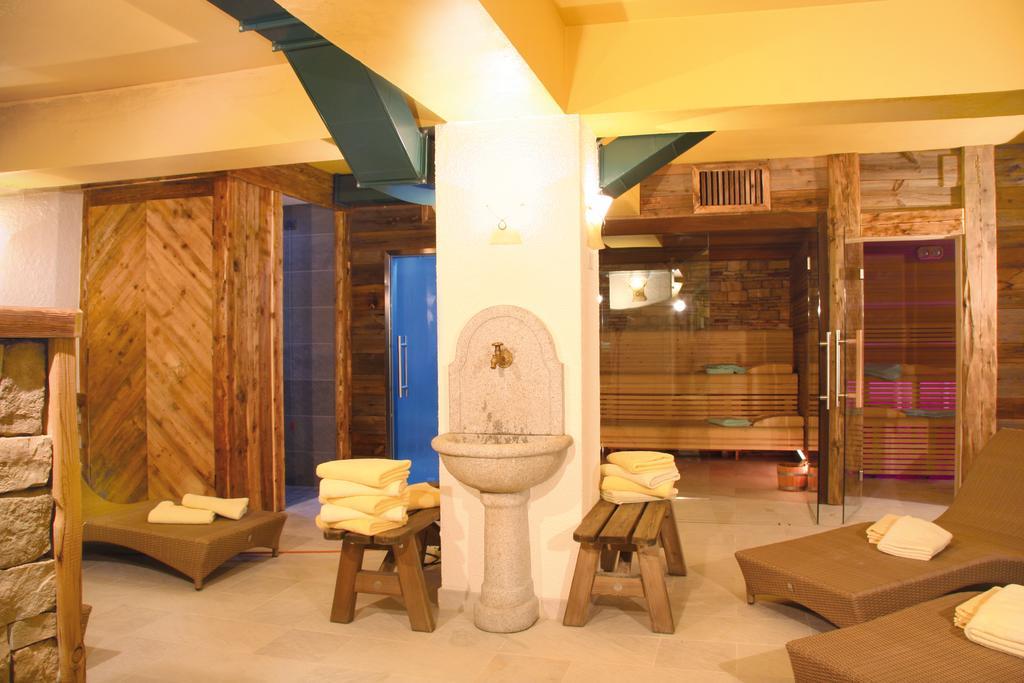 Schloss Hotel & Club Dolomiti Historic