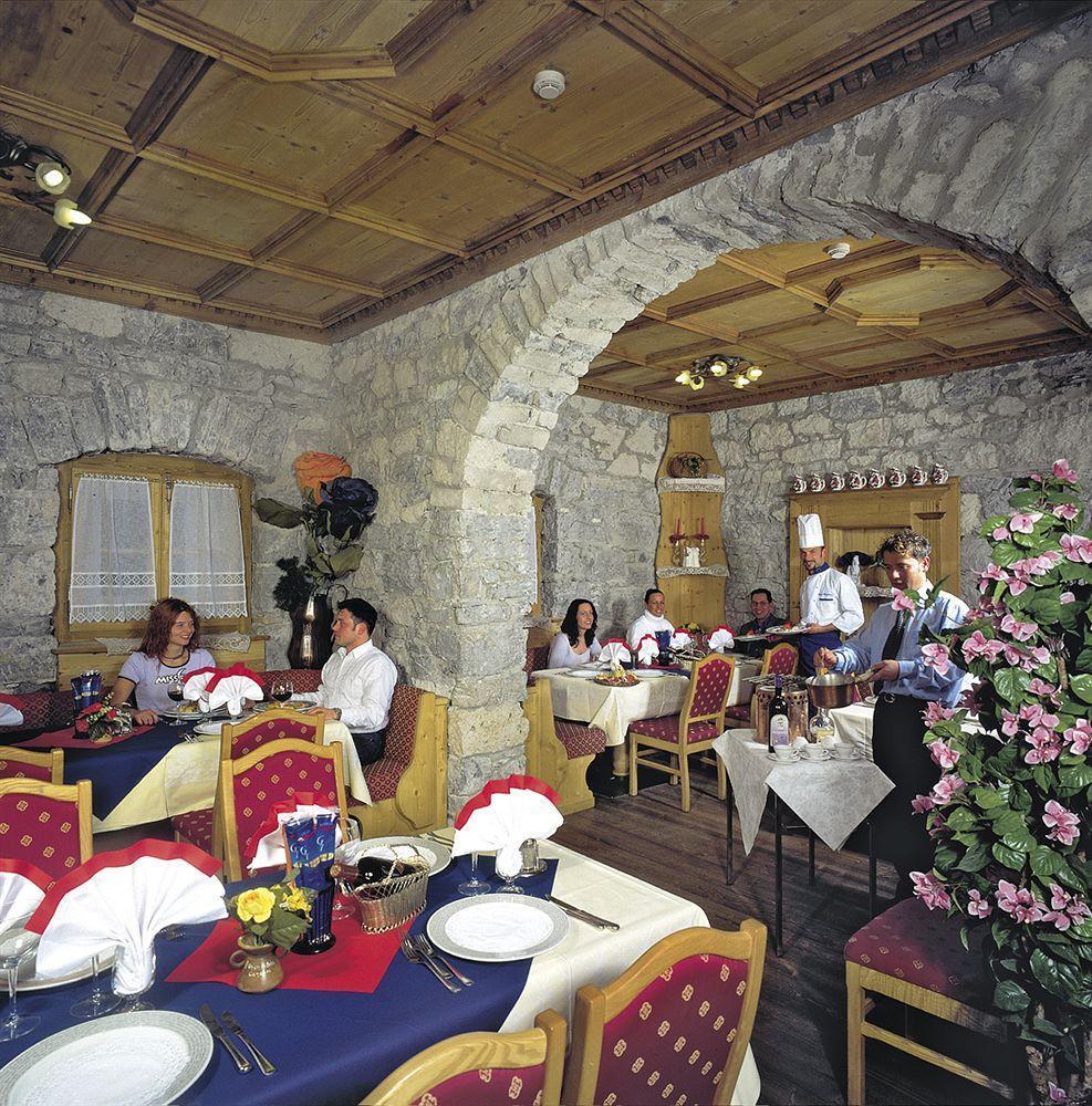 Schloss Hotel & Club Dolomiti Historic