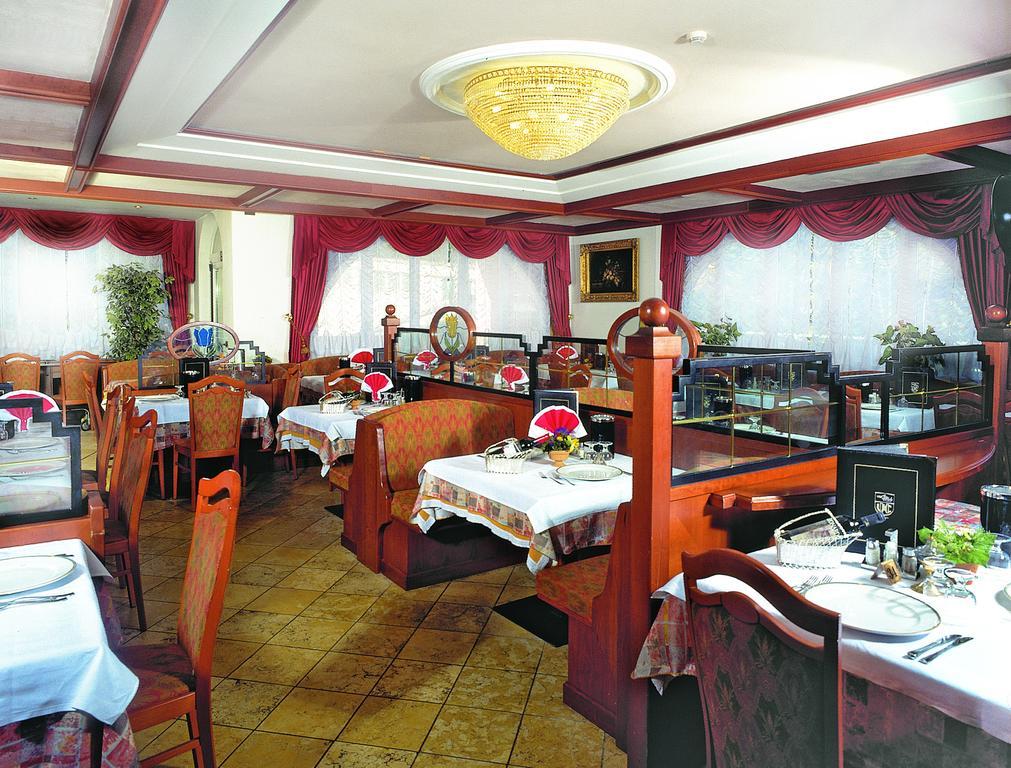 Schloss Hotel & Club Dolomiti Historic