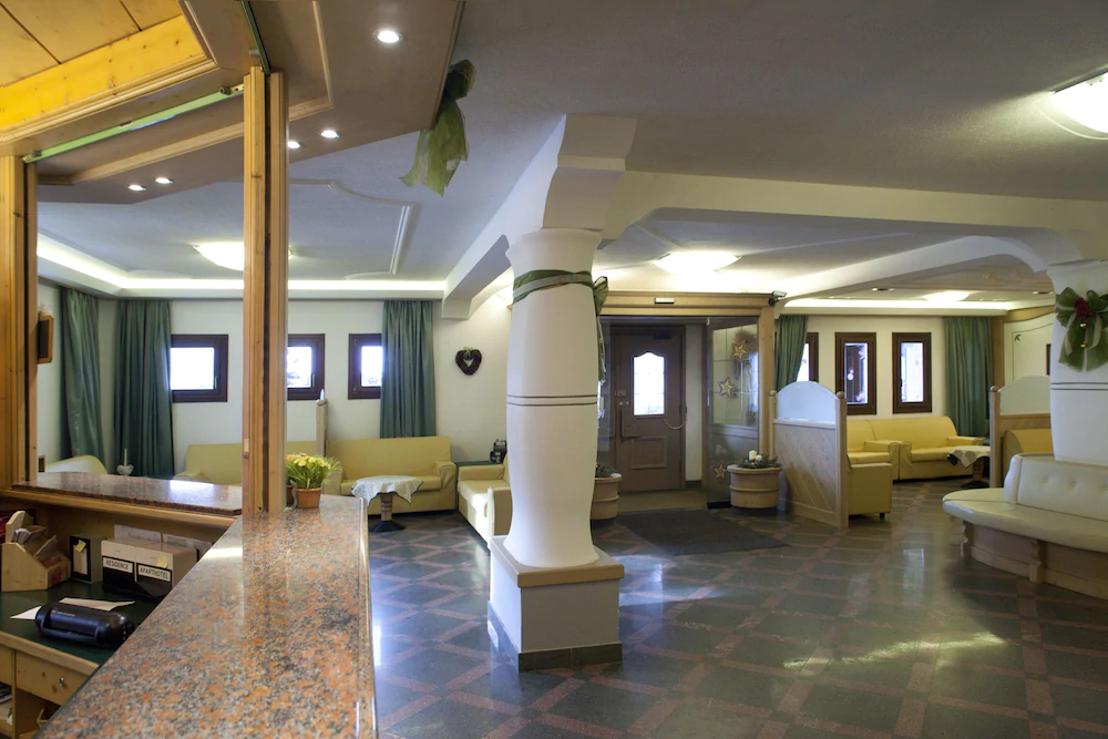 Aparhotel Des Alpes