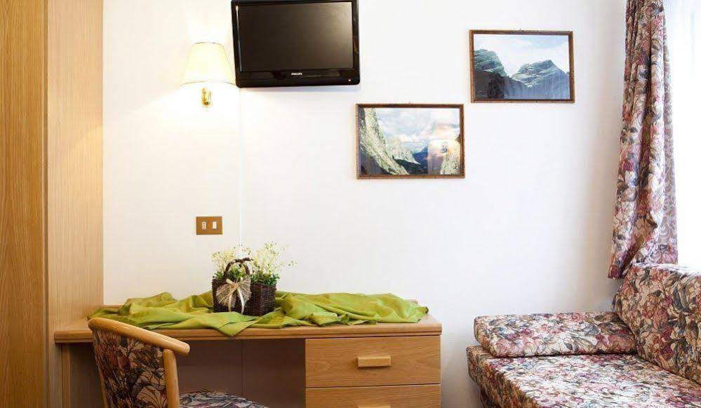 Hotel Mezdì