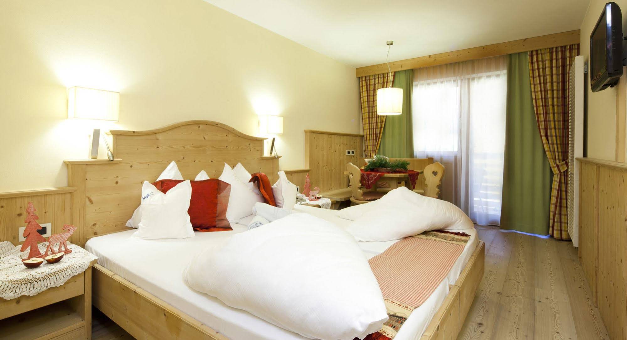 Hotel Mezdì