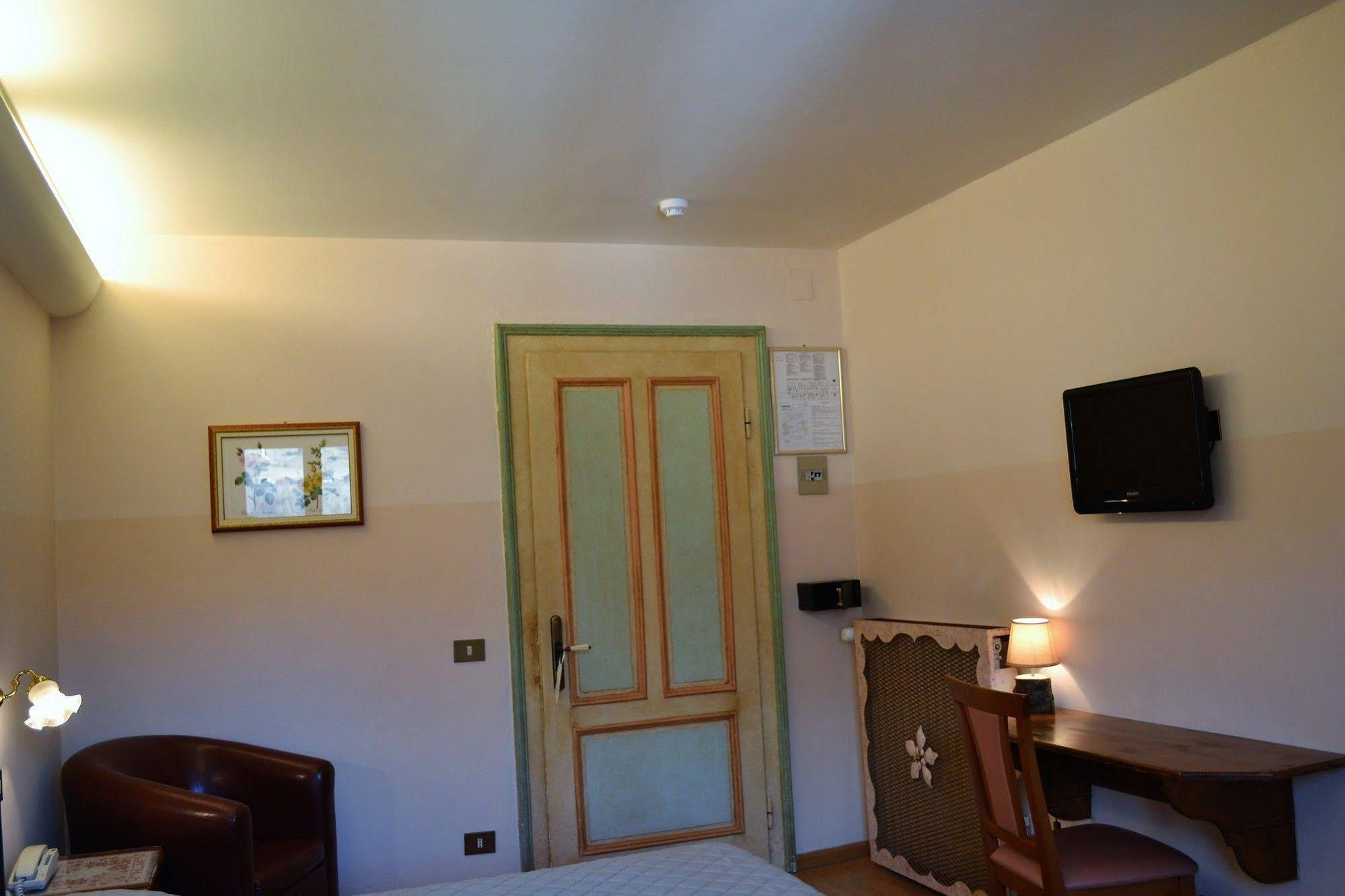 Hotel Serena