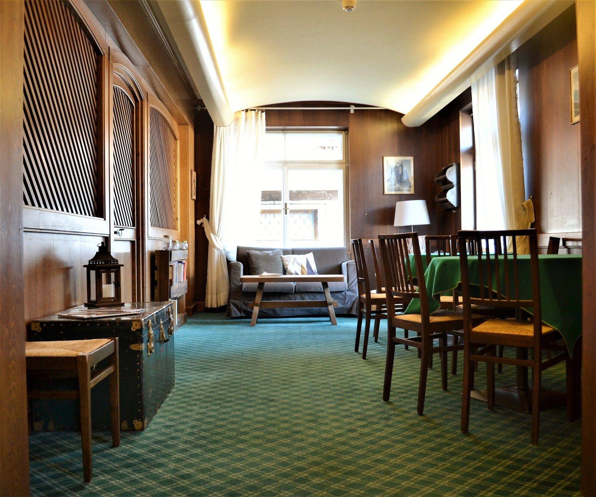 Hotel Serena