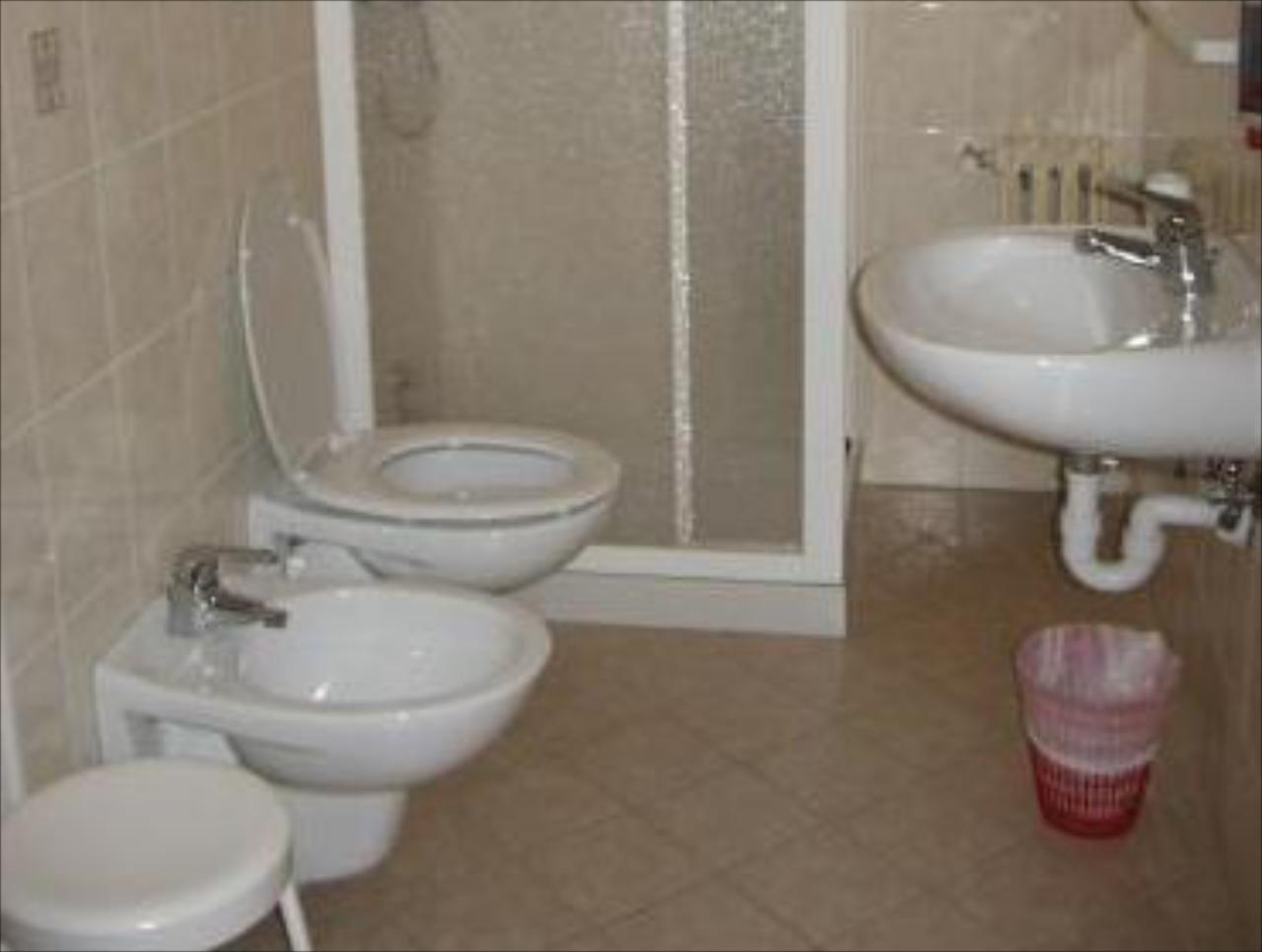 Hotel Bucaneve
