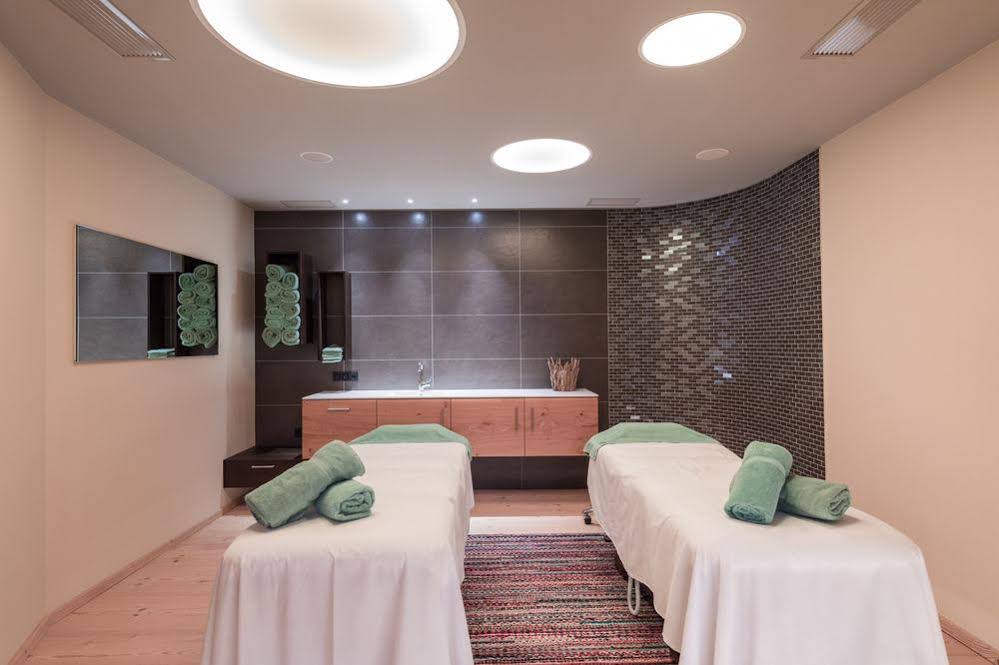 Dolomiten Wellness Residenz Mirabell