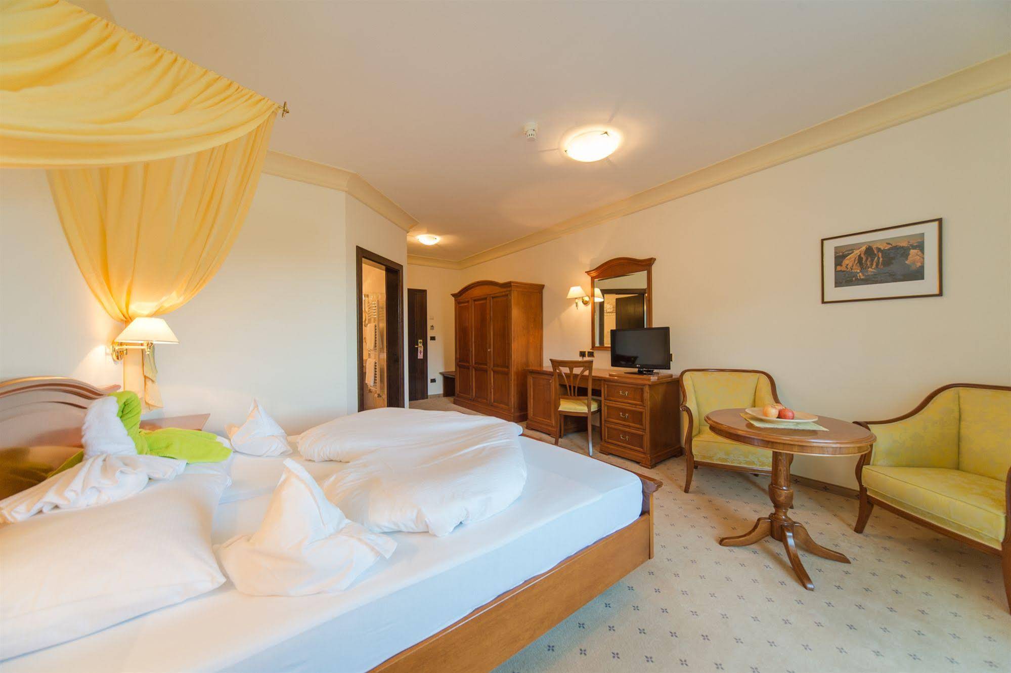 Hotel Kristall