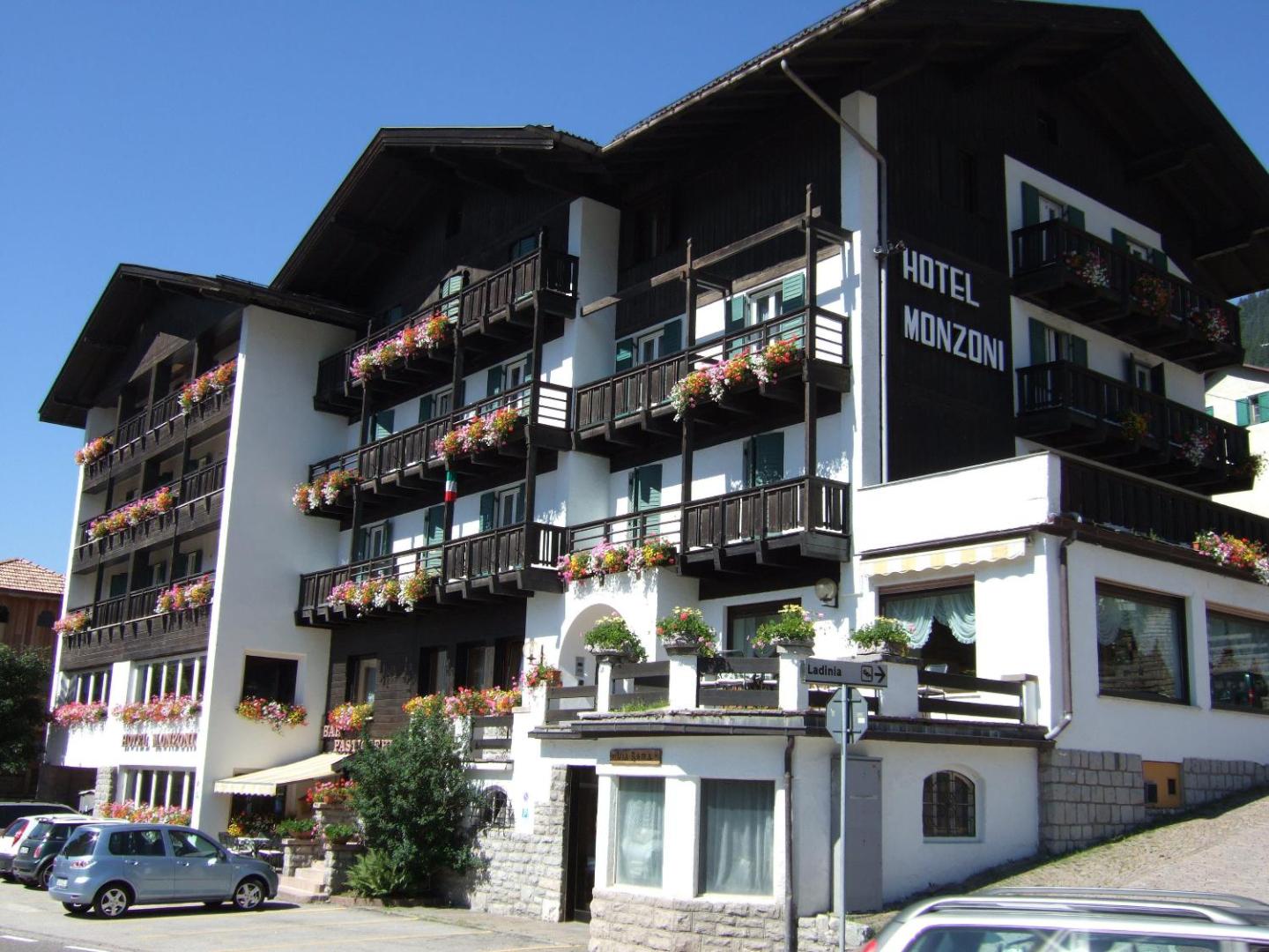 Hotel Monzoni
