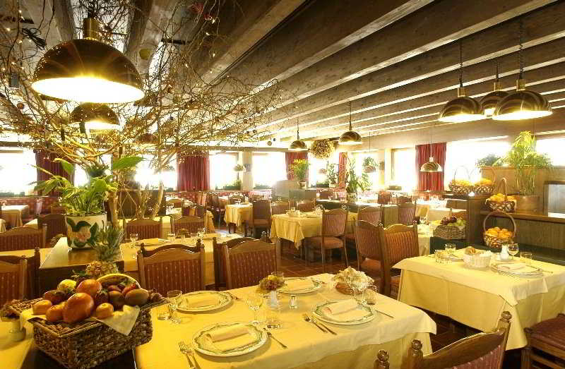 TH San Pellegrino Moena - Monzoni Hotel
