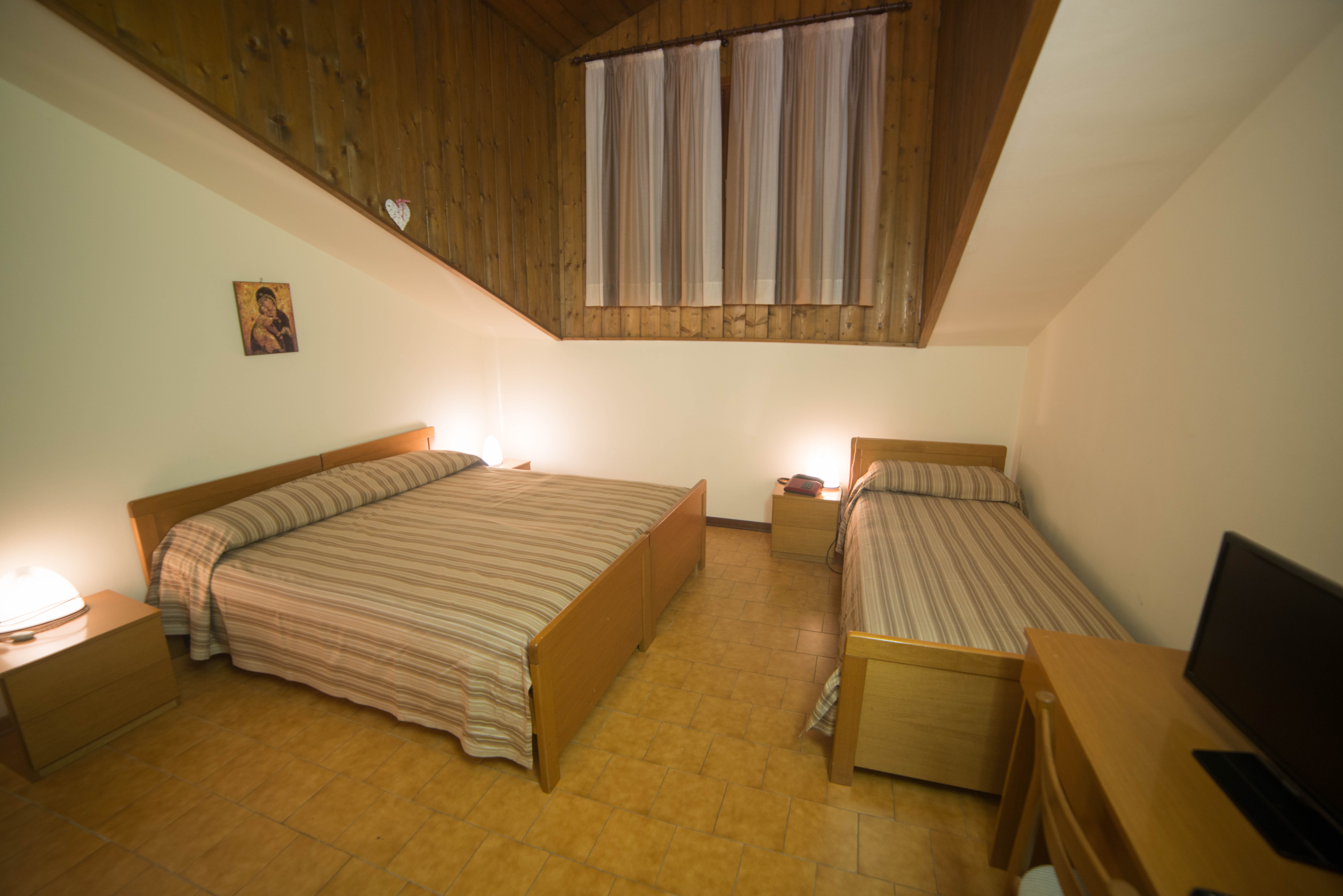 Casa Montana S. Maddalena Di Canossa