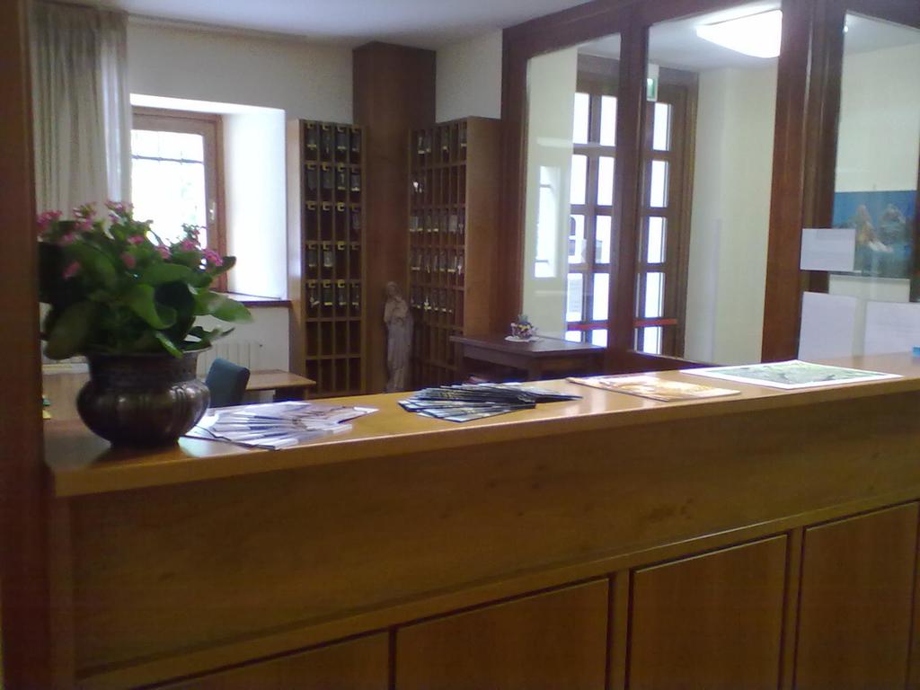 Casa Montana S. Maddalena Di Canossa