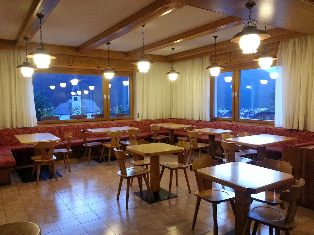 Hotel Oasi