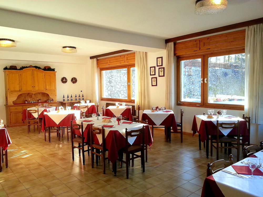 Hotel Oasi