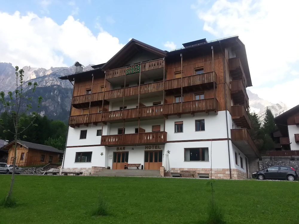 Hotel Oasi