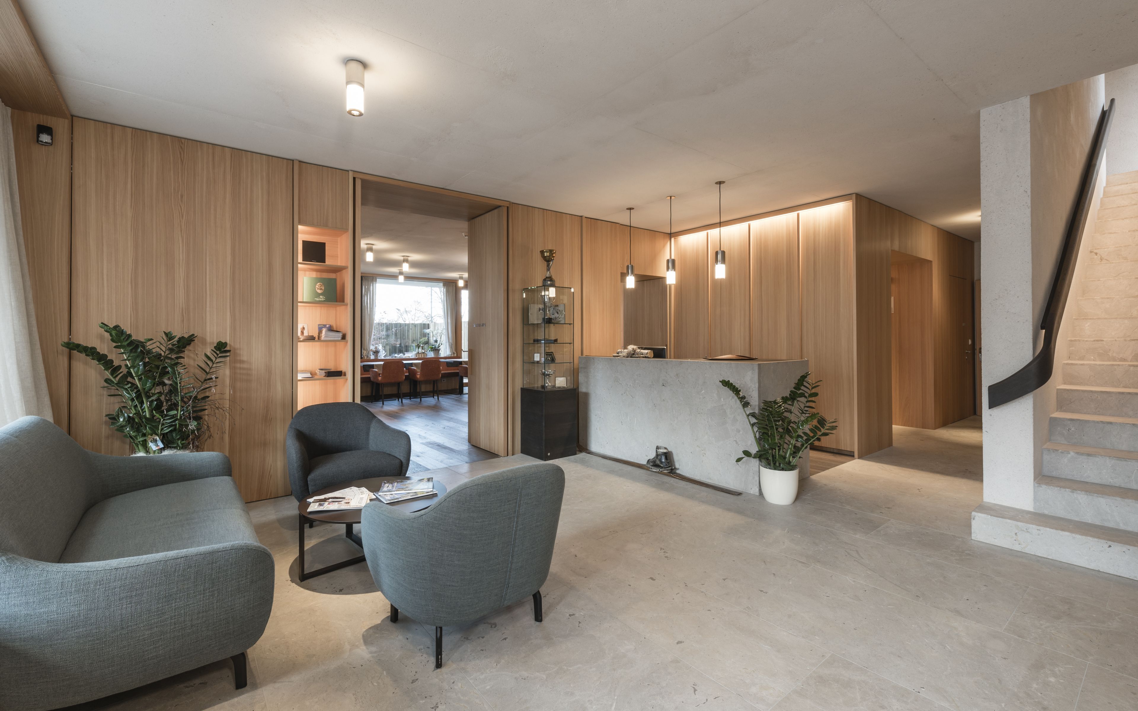 La Paula Apartments & Suites