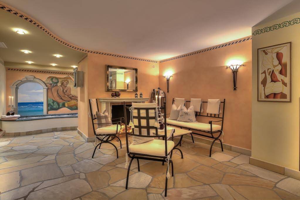 Hotel Laurin Small & Charming