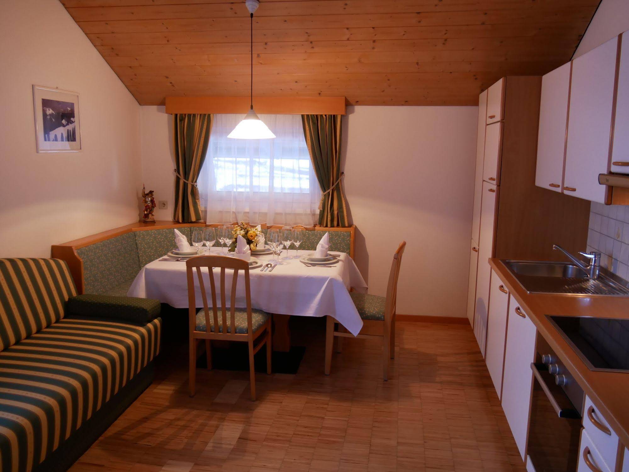 Apartment Hotel Elvis