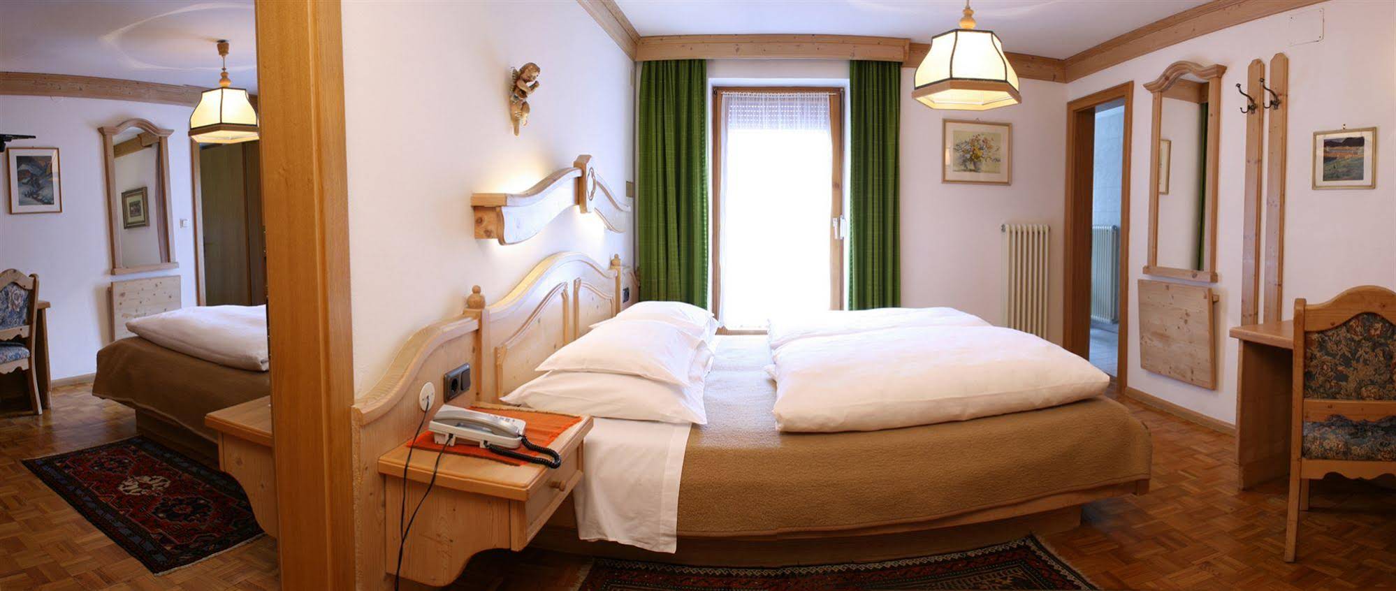 Hotel Dolomiti Madonna