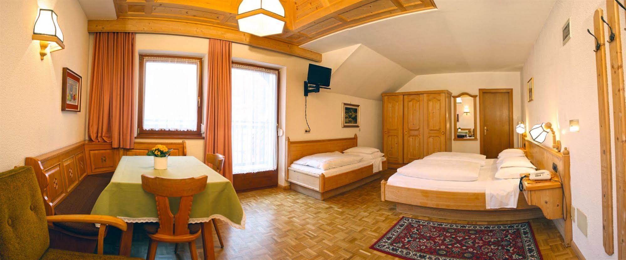 Hotel Dolomiti Madonna