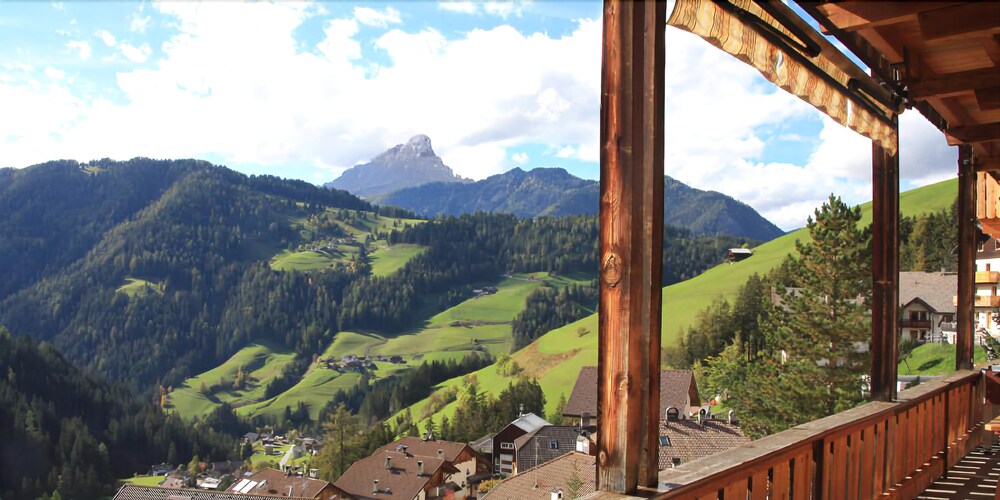 Hotel Alpenrose