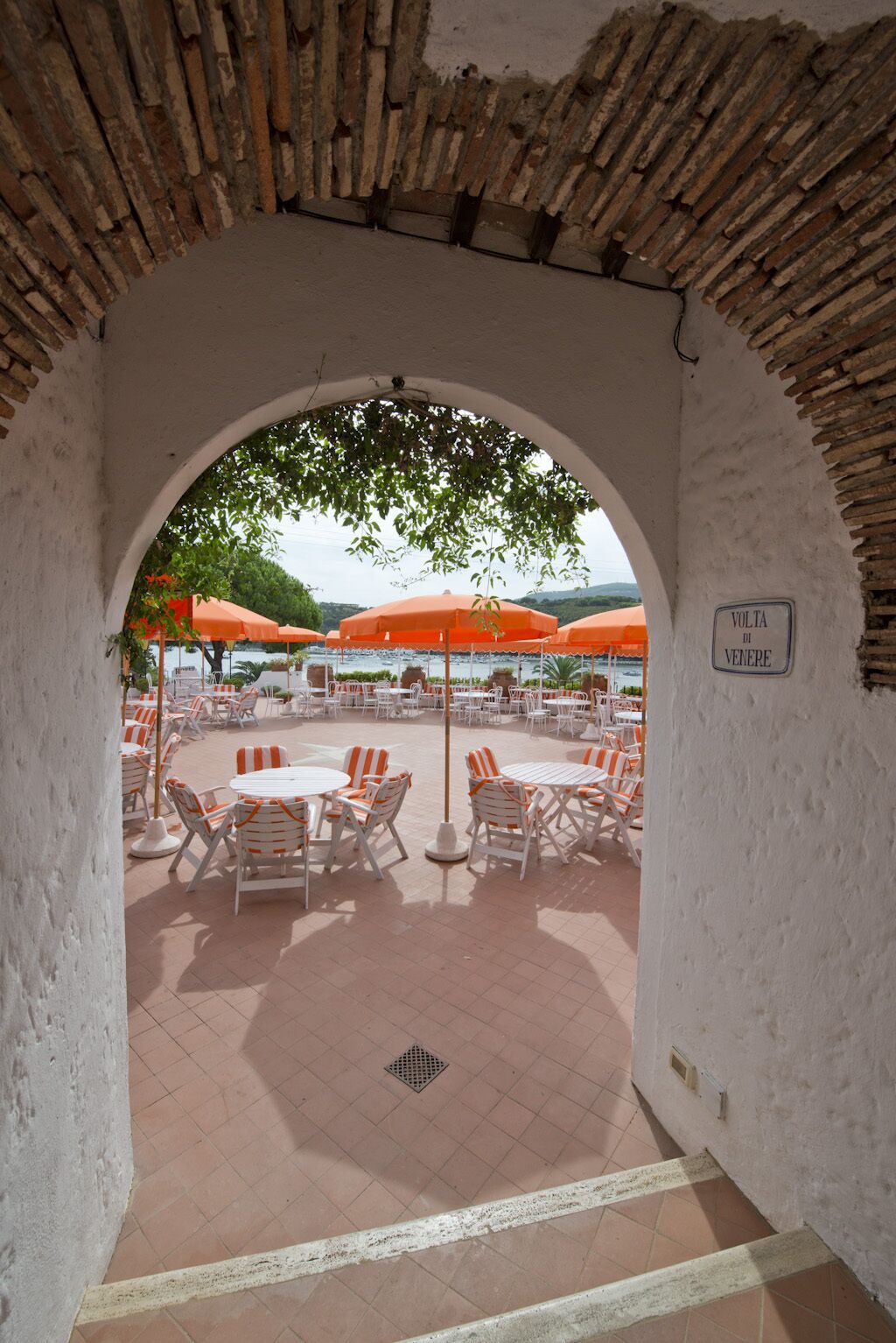 Cala di Mola Hotel