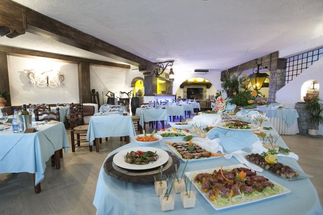 Cala di Mola Hotel