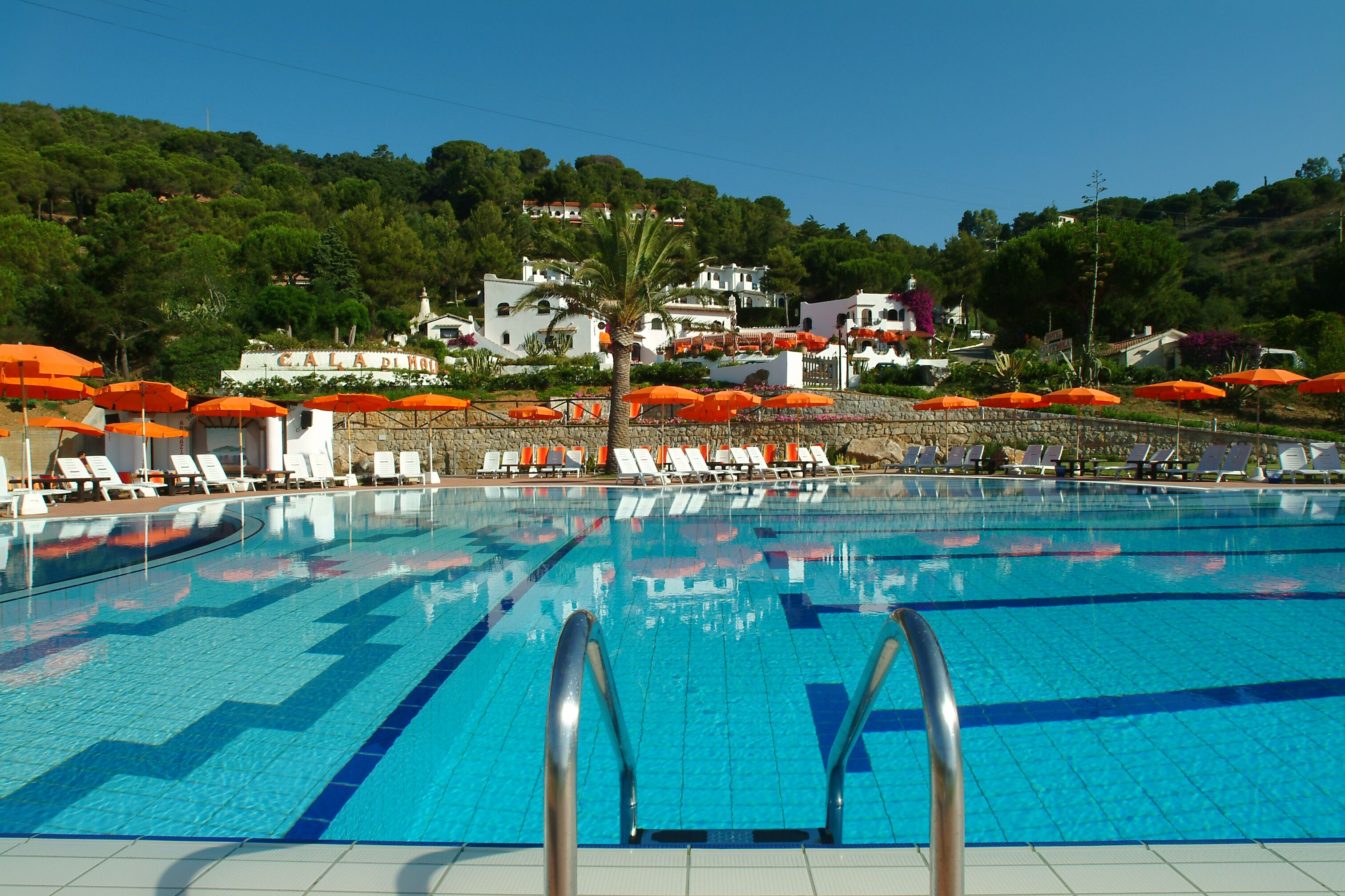 Cala di Mola Hotel
